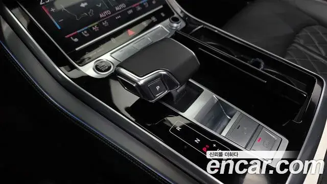 Audi Q7 2021 — Фото 9/20