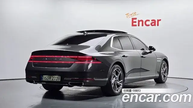 Genesis G90 2022 — Фото 2/20