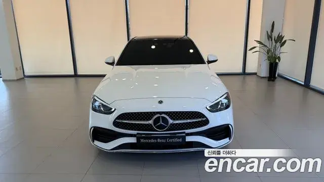 Mercedes-Benz C-Class 2026 — Фото 2/17