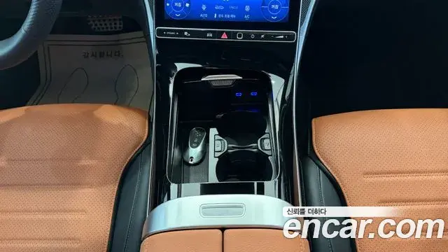 Mercedes-Benz C-Class 2026 — Фото 8/17