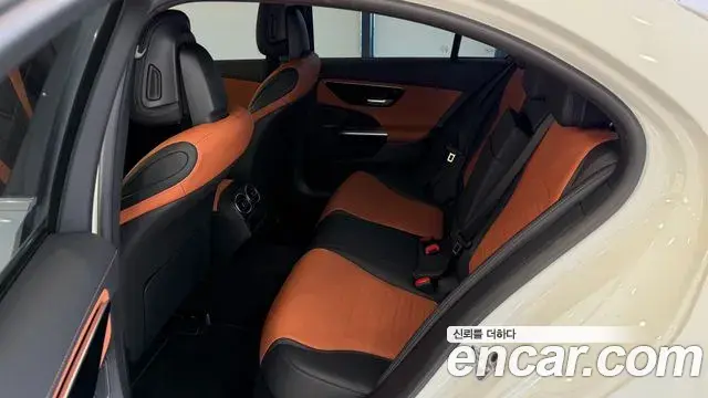 Mercedes-Benz C-Class 2026 — Фото 12/17
