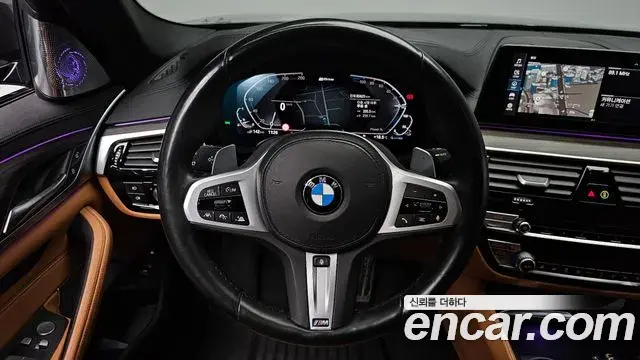 BMW 5 Series 2020 — Фото 13/20