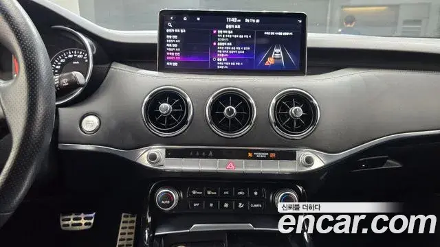 Kia Stinger Meister 2021 — Şəkil 8/20