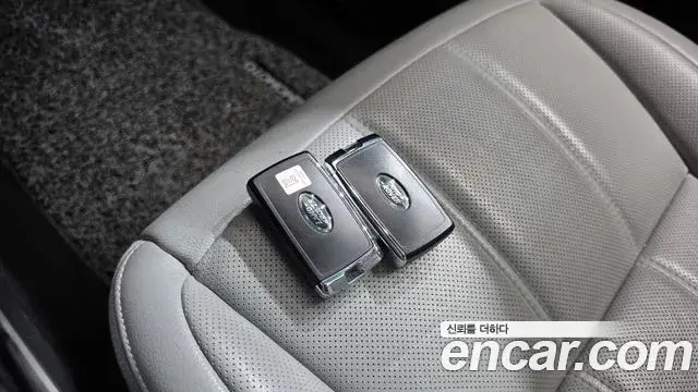 Land Rover Range Rover Evoque 2020 — Фото 15/20