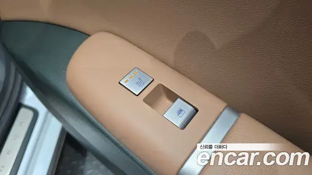 Hyundai Grandeur 2023 — Фото 16/20