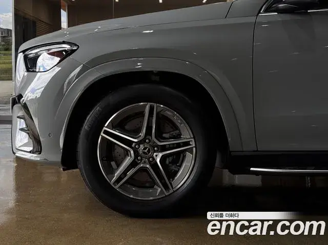 Mercedes-Benz GLE-Class 2026 — Фото 5/10