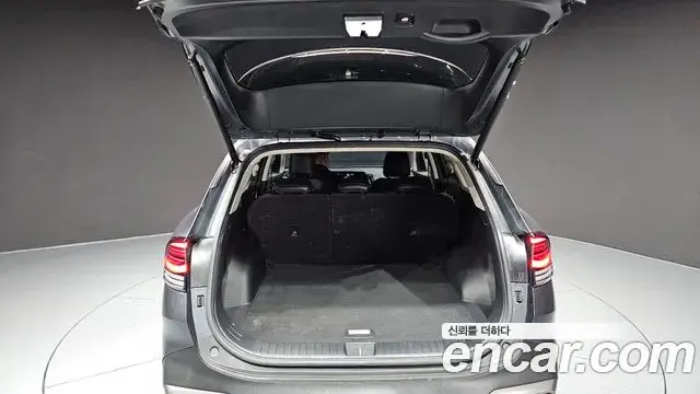Kia Sportage 2023 — ფოტო 27/34