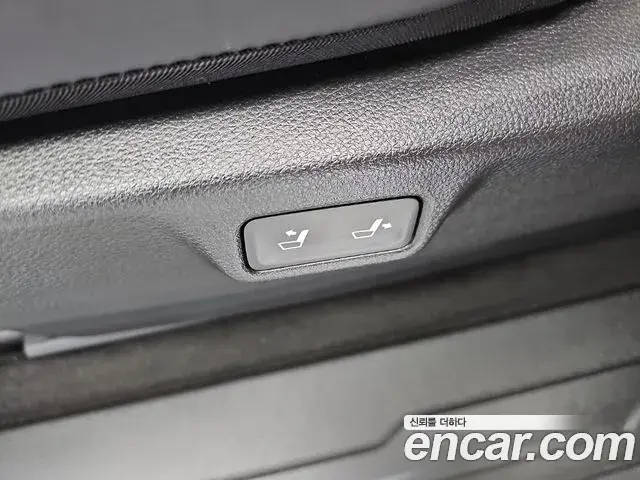 Kia Carnival 2022 — Фото 13/20