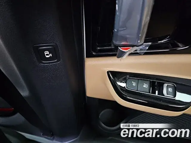 Kia Carnival 2022 — Фото 15/20