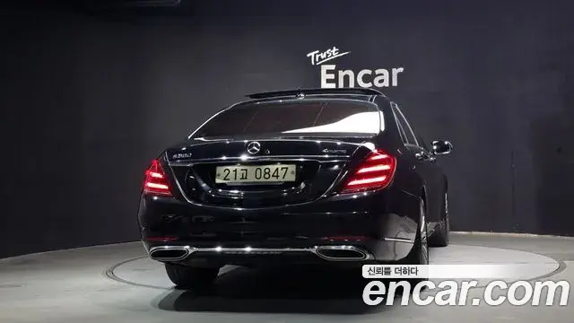 Mercedes-Benz S-Class 2019 — Фото 4/20