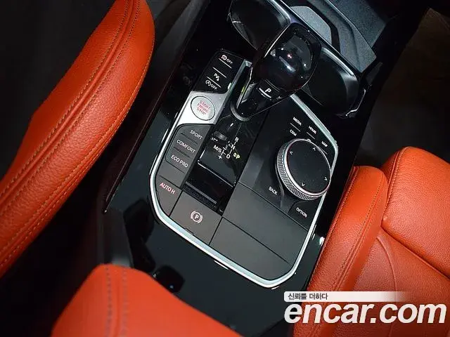 BMW 1 Series 2021 — Фото 12/20