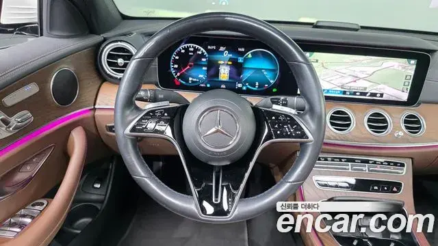 Mercedes-Benz E-Class 2020 — Фото 13/20