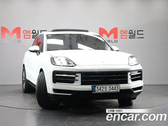 Porsche Cayenne 2024 — Фото 1/20
