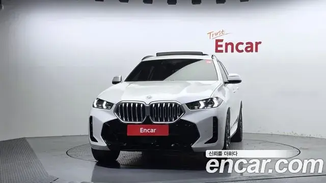 BMW X6 2023 — Фото 3/20