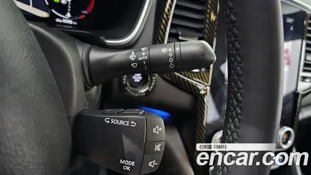 Renault Samsung SM6 2023 — ფოტო 26/31
