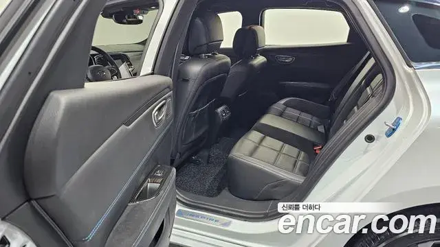 Renault Samsung SM6 2023 — ფოტო 30/31