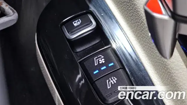Kia Carnival 2023 — Şəkil 7/20