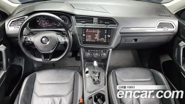 Volkswagen Tiguan Allspace 2018 — Фото 7/20