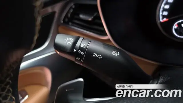 Genesis G70 2022 — Photo 19/34