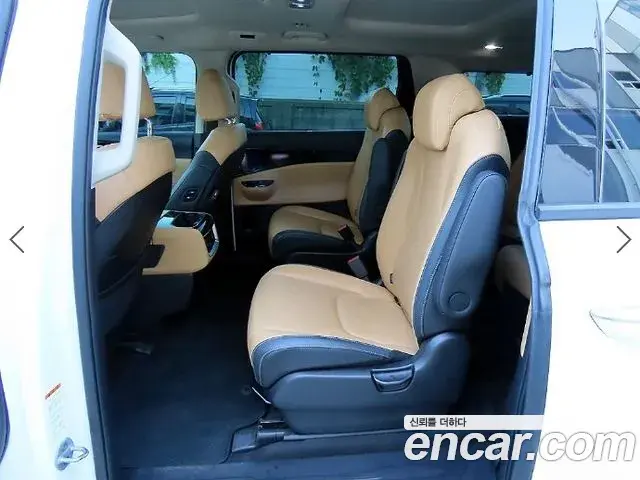 Kia Carnival 2022 — Фото 5/20