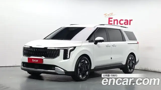 Kia Carnival 2025 — Şəkil 21/35