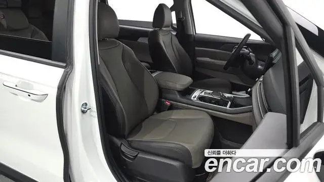 Kia Carnival 2025 — Şəkil 6/35