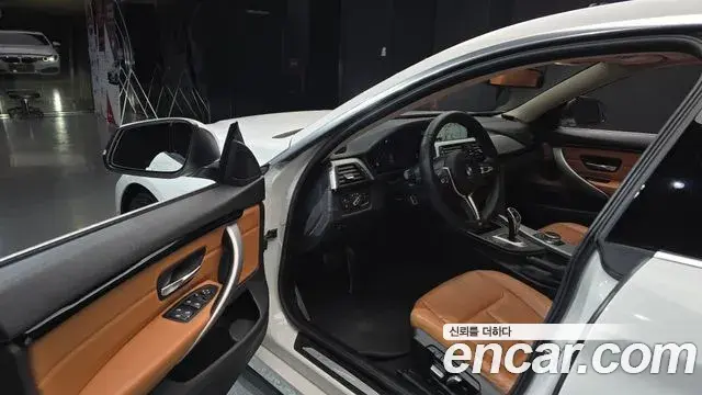 BMW 4 Series 2018 — Фото 10/20