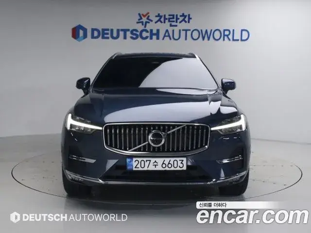 Volvo XC60 2022 — Фото 3/20