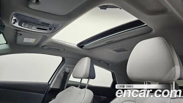 Hyundai Avante 2020 — Фото 19/20