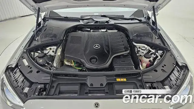 Mercedes-Benz S-Class 2025 — Фото 5/18