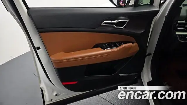 Kia Sportage 2021 — Şəkil 11/38