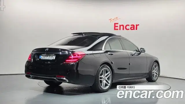 Mercedes-Benz S-Class 2020 — Фото 2/20