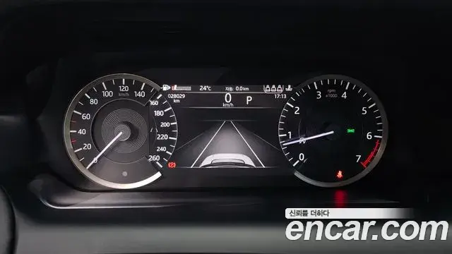 Land Rover Discovery Sport 2022 — Фото 8/20