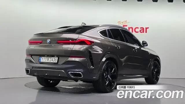 BMW X6 2020 — Фото 2/20