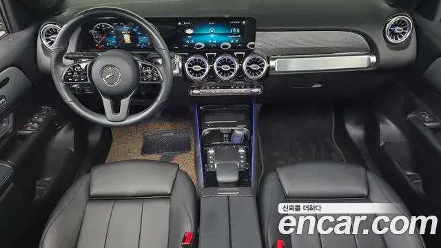 Mercedes-Benz GLB-Class 2021 — Фото 7/20