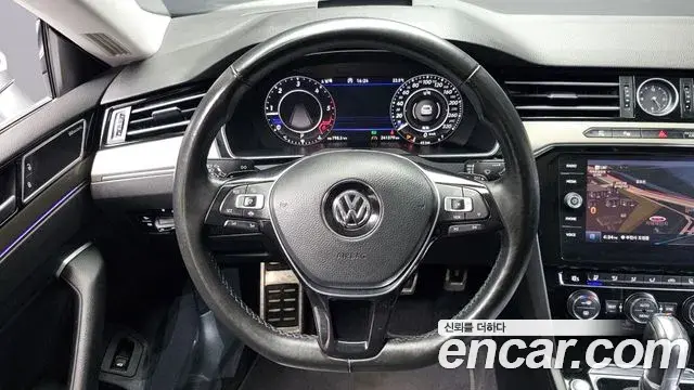 Volkswagen Arteon 2019 — Фото 13/20