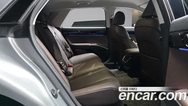 Hyundai Grandeur 2024 — Фото 11/20