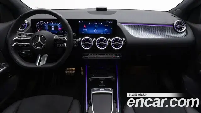 Mercedes-Benz GLA-Class 2025 — Фото 6/20