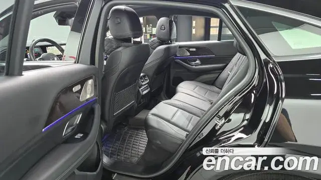Mercedes-Benz GLE-Class 2021 — Фото 11/20