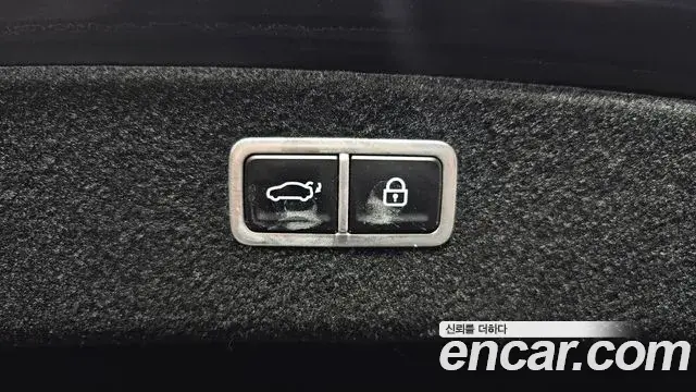 Genesis Electrified G80 2022 — Şəkil 19/20