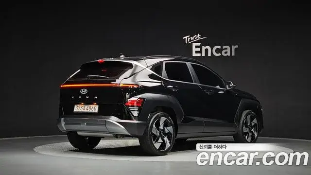Hyundai Kona 2024 — Фото 2/20