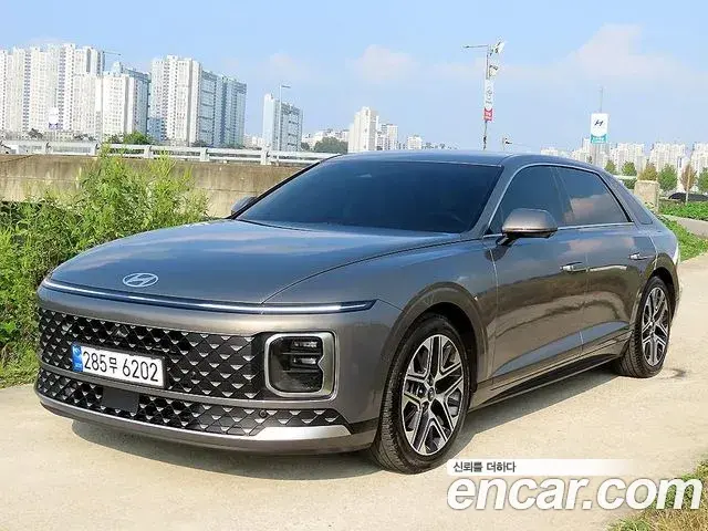 Hyundai Grandeur 2022 — Фото 1/20