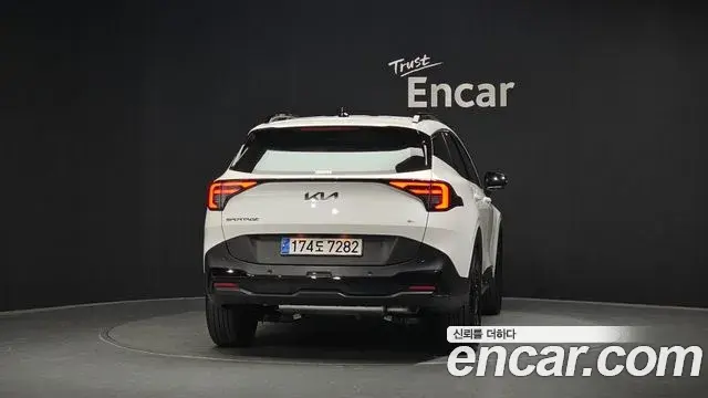Kia Sportage 2025 — Фото 4/20