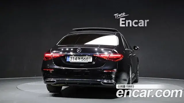 Mercedes-Benz S-Class 2022 — Фото 4/20