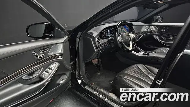 Mercedes-Benz S-Class 2019 — Фото 11/20