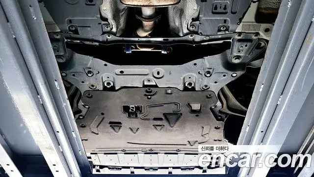 Volvo V60 Cross Country 2019 — ფოტო 15/20