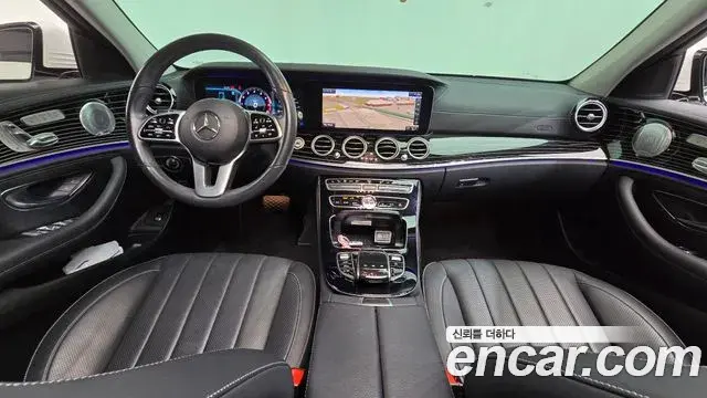 Mercedes-Benz E-Class 2020 — Фото 7/20