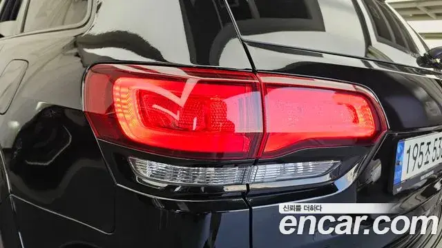 Jeep Grand Cherokee 2021 — Şəkil 6/32