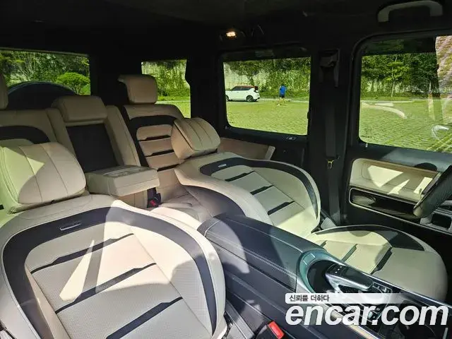Mercedes-Benz G-Class 2021 — Photo 17/20