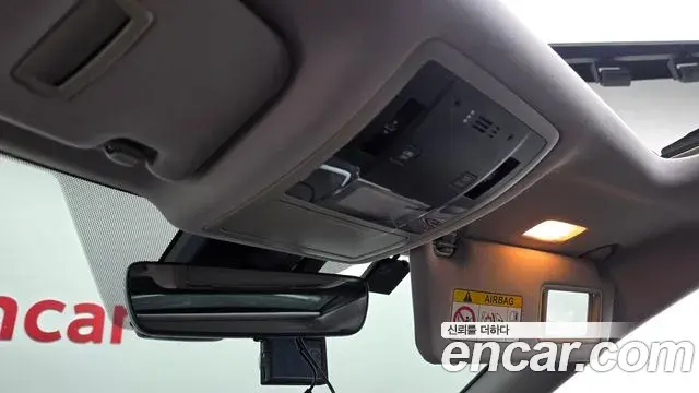 Lexus RX450h 2020 — Photo 33/36